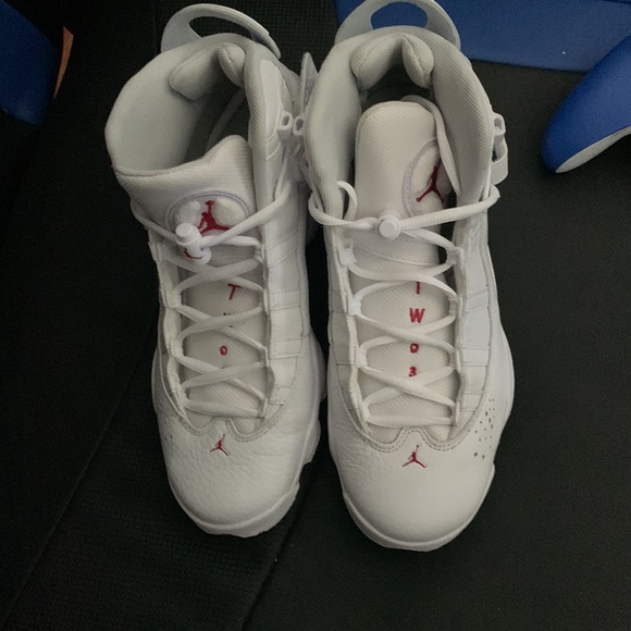 Jordan’s used once clean size 7 big boys - Picture 2 of 6
